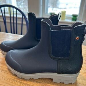 Bogs Holly Chelsea Rain Boots